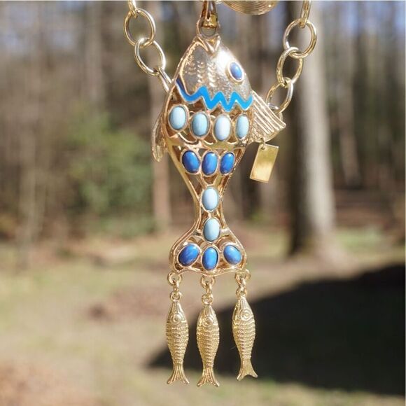 Vintage 00s Lilly Pulitzer Blue Gold Fish Necklace - Picture 5 of 6